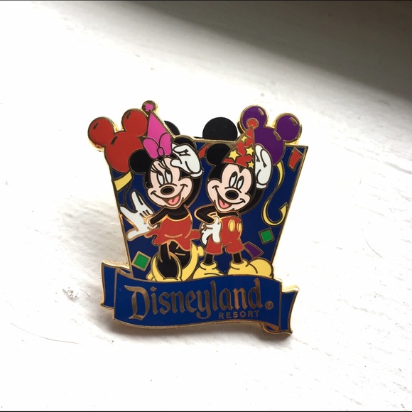 Mickey & Minnie Enamel Pin