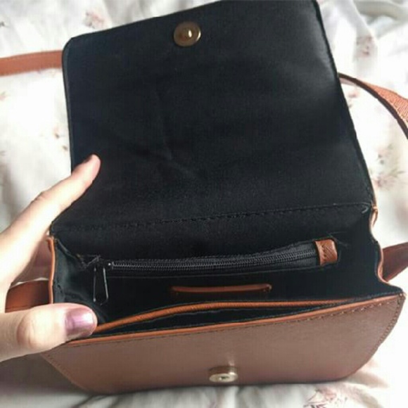 Forever 21 purse - Picture 3 of 3