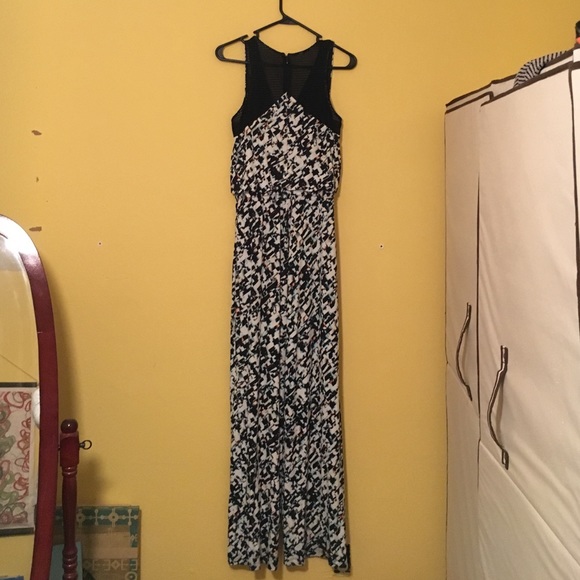 Multicolored Jumpsuit With Mesh Back - image 2