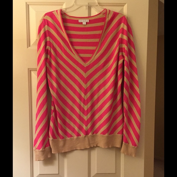 New York and Co. sweater