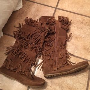 Fringe Minnetonka boots!