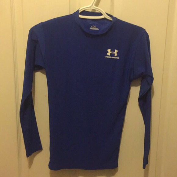 Under Armour top - Picture 1 of 2