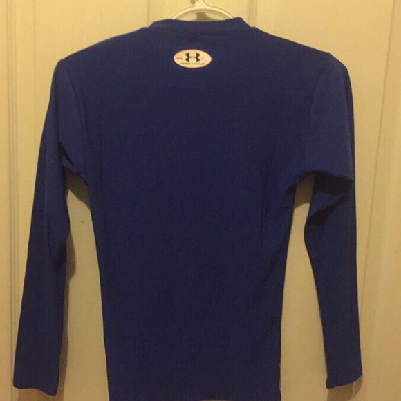 Under Armour top - Picture 2 of 2