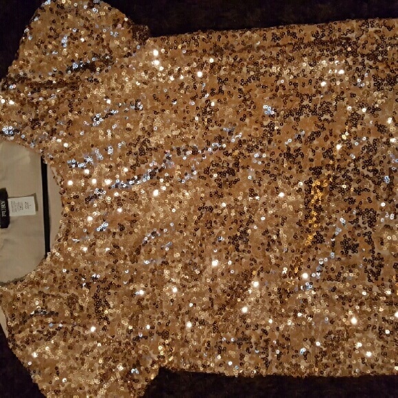 Peachy Sequin Top!!