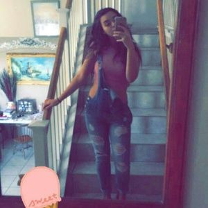 Meet your Posher, Brenda