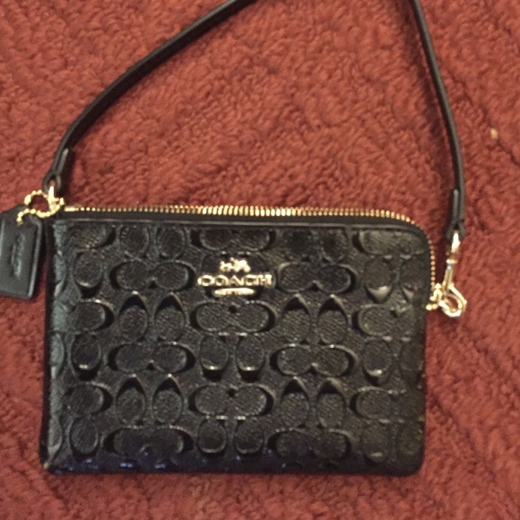 Coach wristlet - Picture 4 of 4
