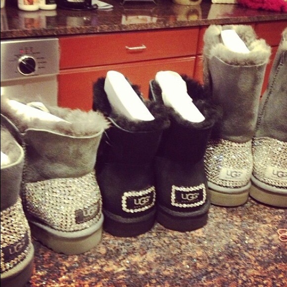 Customizing Service for Uggs - Picture 3 of 3