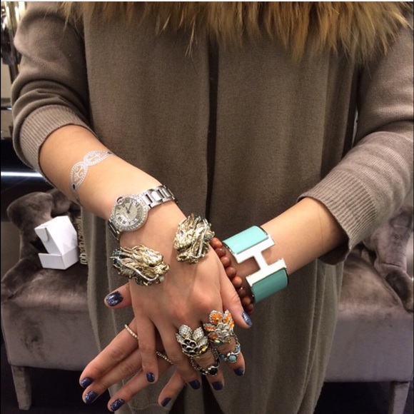 Meet your Posher, Bee - Picture 3 of 4