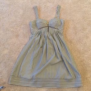 NWOT Jessica Simpson dress