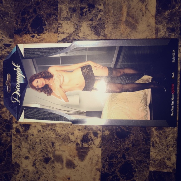 Women's lace thigh highs with straps - Picture 1 of 2