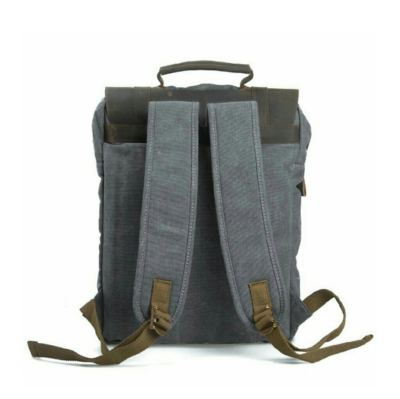 SOLD! Vintage Leather canvas backpack. Brand new! - Picture 3 of 3