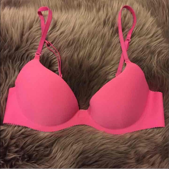 VS Pink Bra