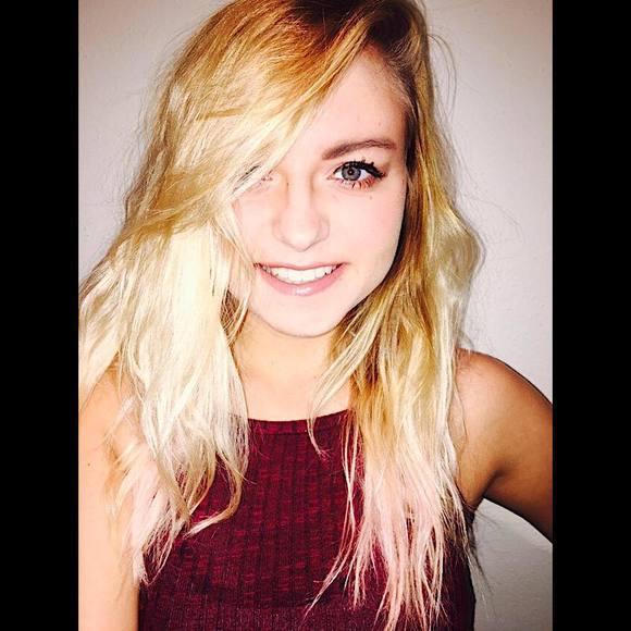 Meet your Posher, Stephanie - Picture 1 of 1