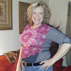 Meet your Posher, Kelly
