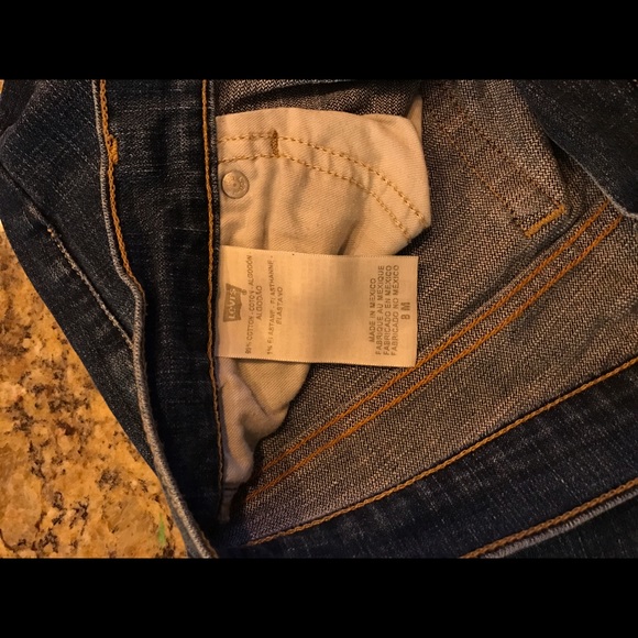 NWOT Levi boot cut jeans - Picture 2 of 3