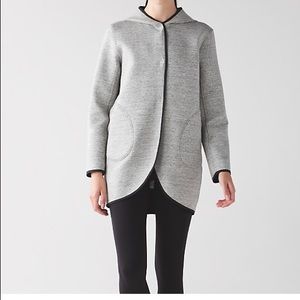 Lululemon City Bound Wrap