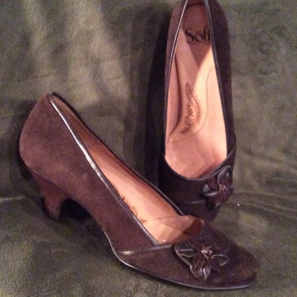 SOFFT brand brown suede pumps 7.5 - Picture 1 of 4