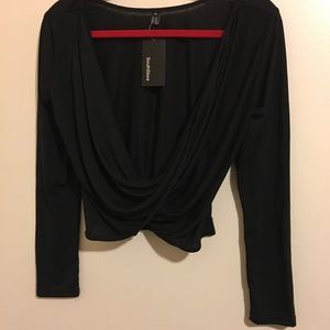 Long sleeved crop top