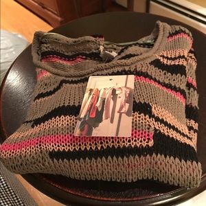 H&M 3/4 light sweater