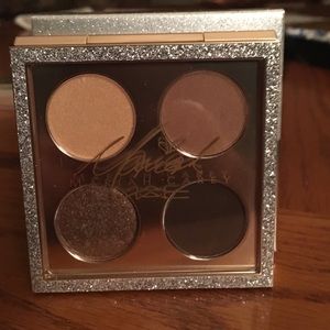 Mariah Carey Mac "I'm that chick you like" eye