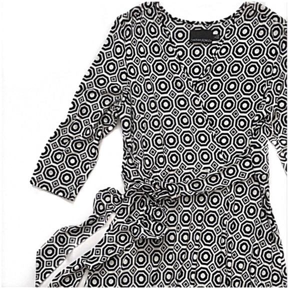 Cynthia Rowley Dresses & Skirts - CYNTHIA ROWLEY faux wrap dress