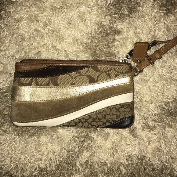 Coach wristlet - Picture 2 of 4