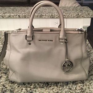 Micheal Kors Bedford Tote
