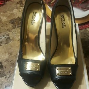 Michael Kors Pumps