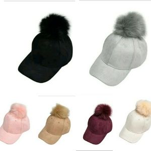 Suede caps fur pom pom