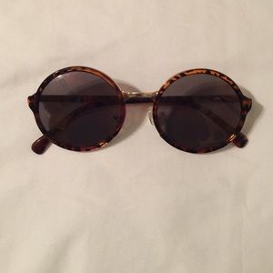 Circle Sunnies 🌞 (SOLD)