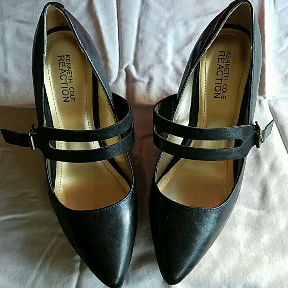 Black leather Wedge /never been worn