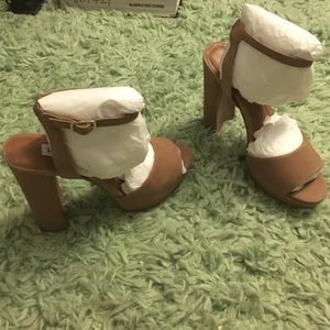 Totally new Steve Madden Heels