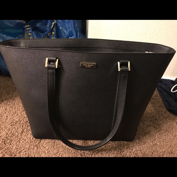 Kate Spade Tote - Picture 1 of 2