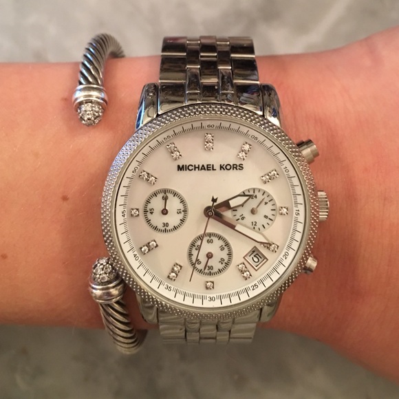 ⭐️Silver Michael Kors Watch - Picture 1 of 1