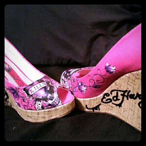 Ed Hardy wedge heels - Picture 1 of 1