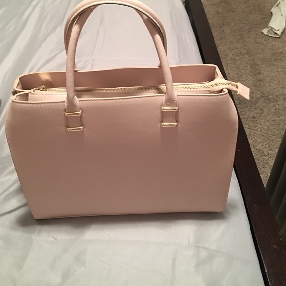Light pink bag