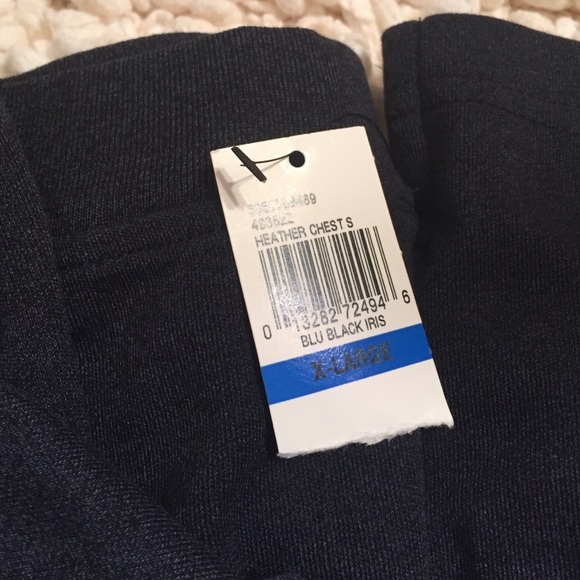 Men's Van-Heusen long sleeved shirt - Picture 3 of 3