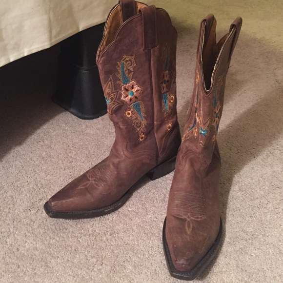 Brown leather cowboy boots size 8.5 - Picture 4 of 4