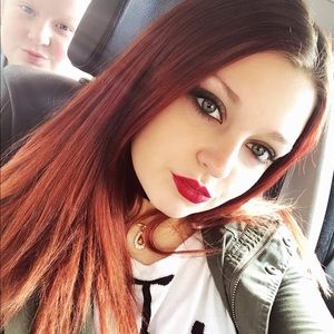 Meet your Posher, Lilly