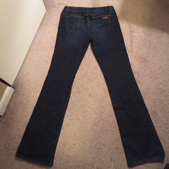$25 Joe's Jeans boot cut dark wash. Size 29 - Picture 3 of 4