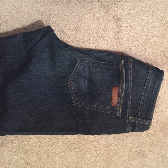 $25 Joe's Jeans boot cut dark wash. Size 29 - Picture 4 of 4