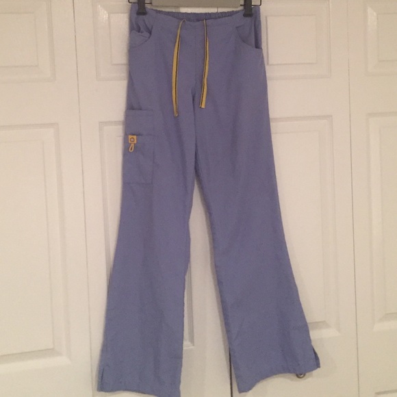 🚫SOLD🚫Light Blue WonderWink Scrubs - Picture 2 of 3