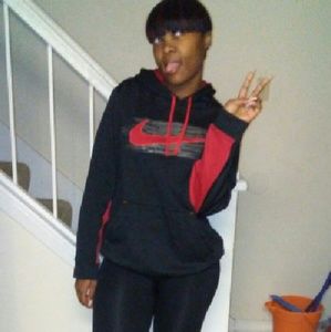 Meet your Posher, Miriam