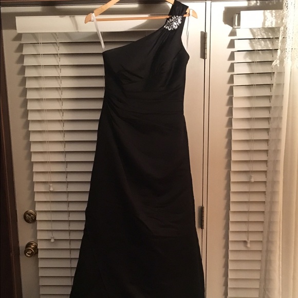 David's Bridal Long One-Shoulder Satin Dress - Picture 1 of 4