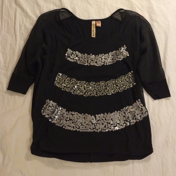 Eyeshadow Sequin Top - Picture 1 of 3