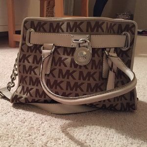 Classic Authentic Michael Kors Purse