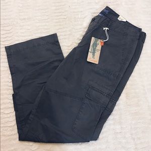 ✨SALE✨ Dockers Khaki Cargo Pants NWT