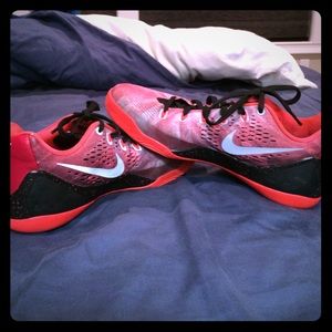 Kobe 9 lows