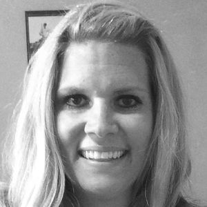 Meet your Posher, Lourae