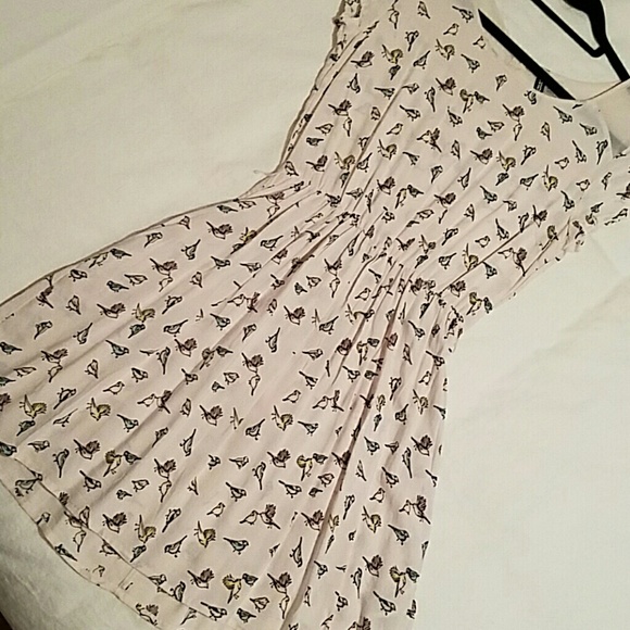 Cream H&M Mini Dress with Birds and Pockets - Picture 2 of 4